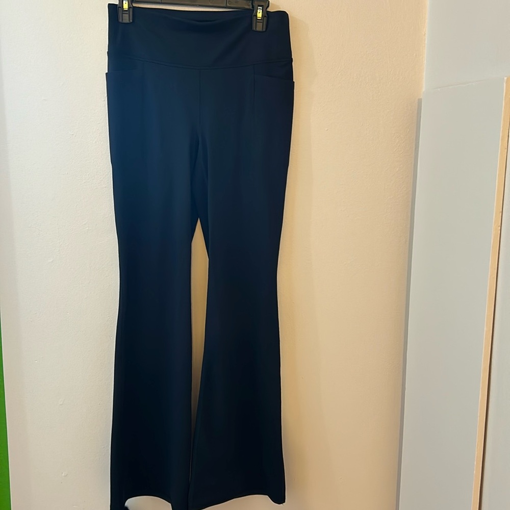 Jockey Yoga Pants Black Size Medium- new no tags
